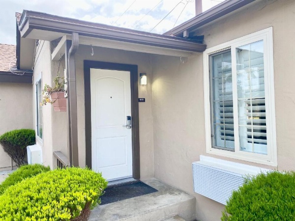 Lone Oak Lodge image 35